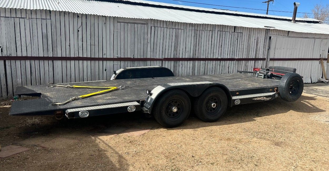 The Ultimate Guide to Flatbed Trailer Rental: Everything You Need to Know