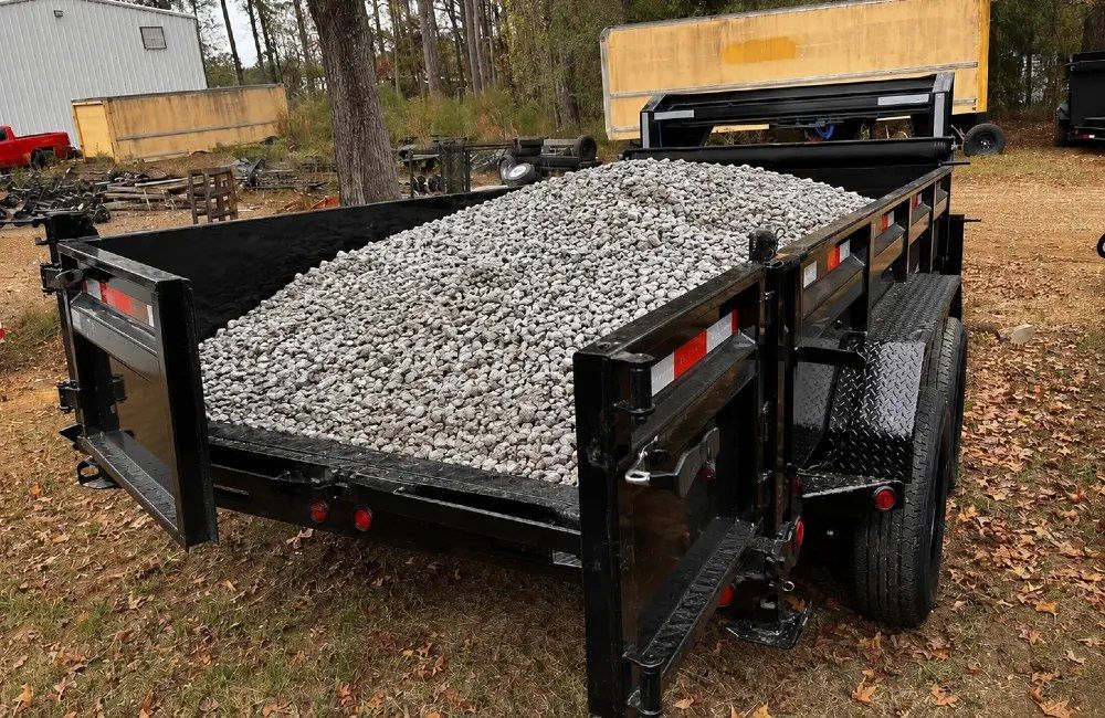 How to Load a Dump Trailer: Weight, Balance & Safety